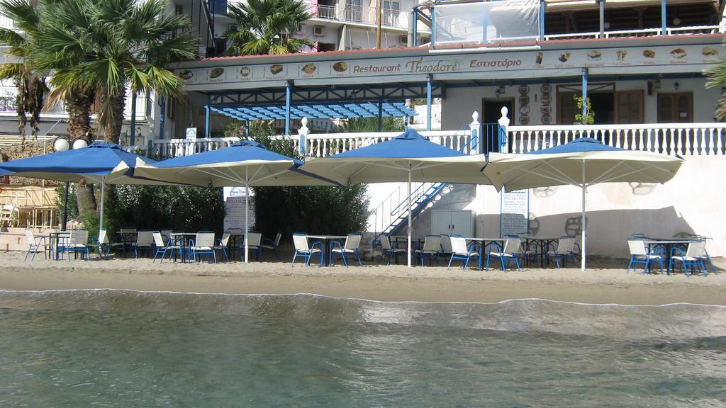 Oasis Hotel Theodoros & Litsa Galaris Agia Marina  Exterior photo